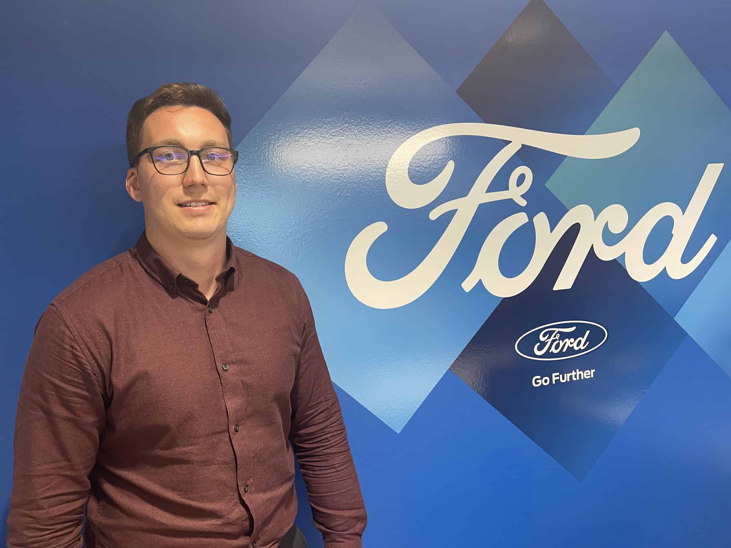 Michael Barden : Sales Specialist & Commercial Fleet Leasing Manager