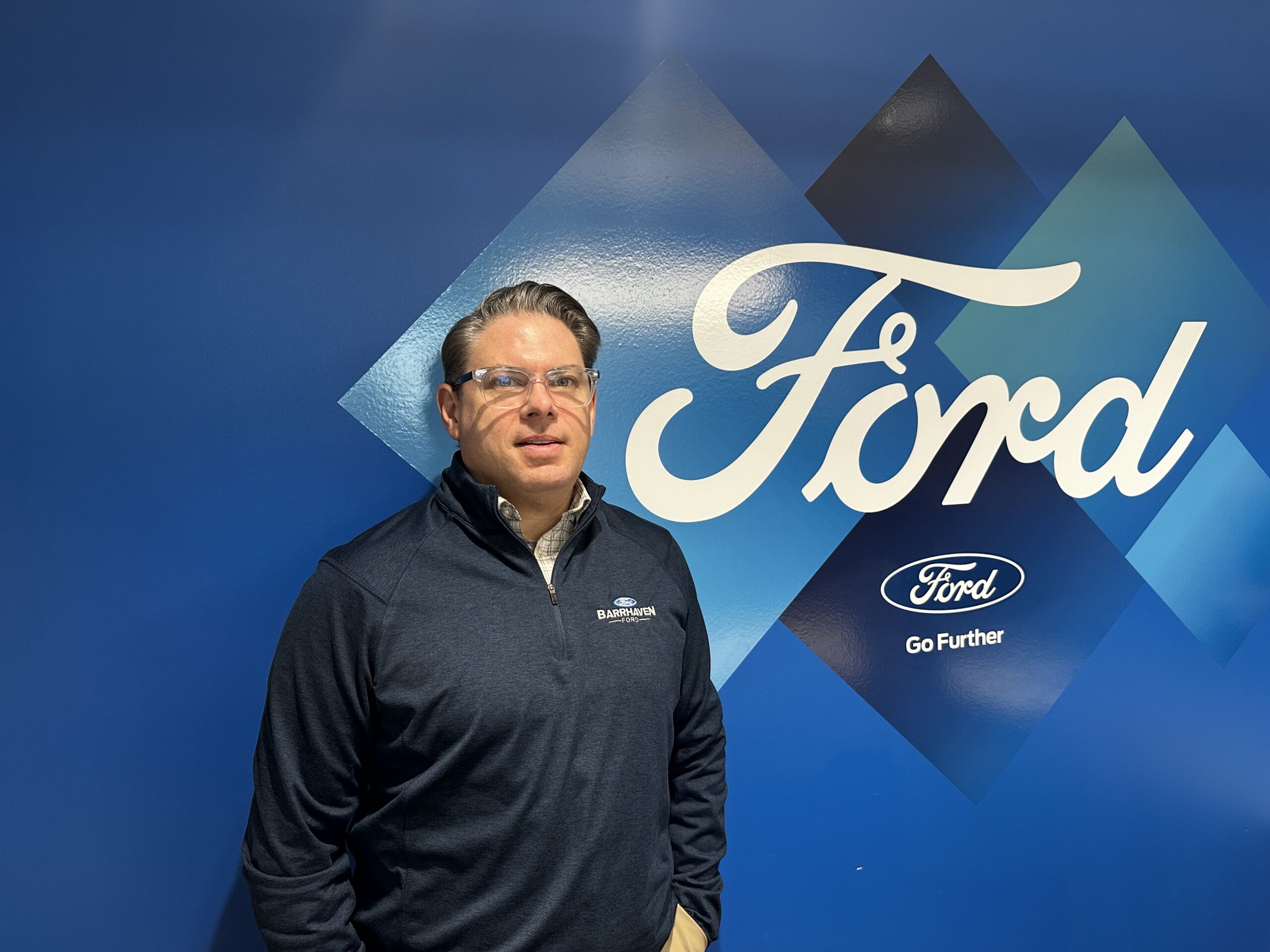 Mike Evans : Financial Service Manager