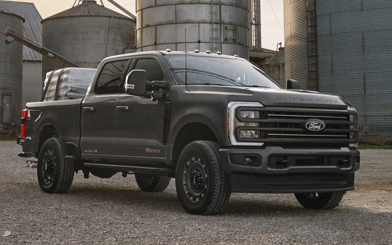 2027 Black Ford F-250